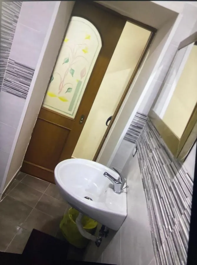 Apartment Casa Mari' Centro Storico Vicino Hotel Caracciolo Naples